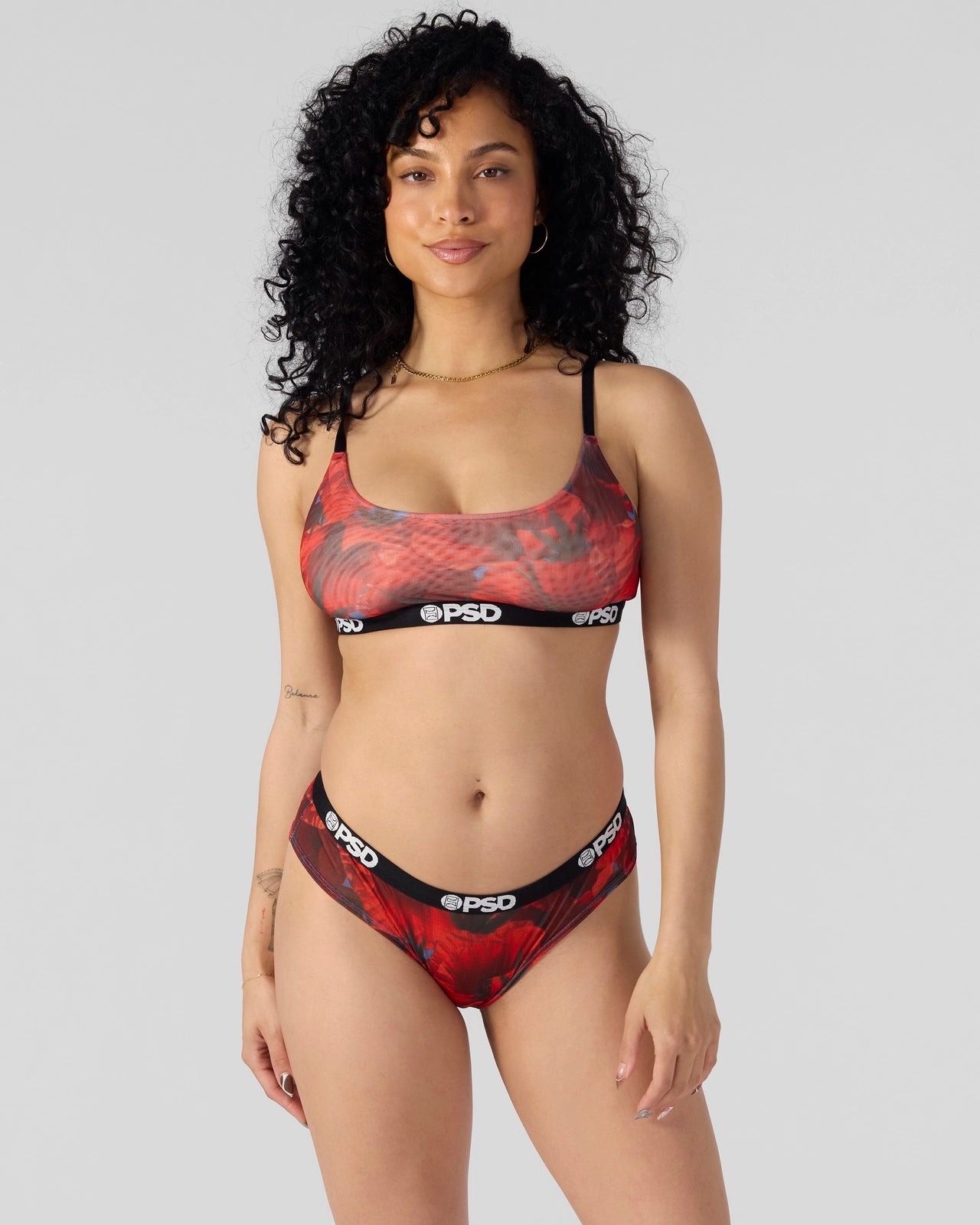 Izabela Guedes - Poppy High - Image 2