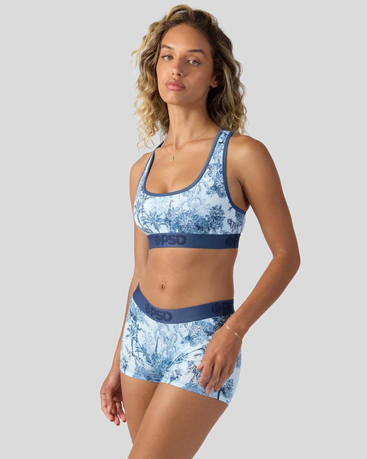 Fine China - Image 3