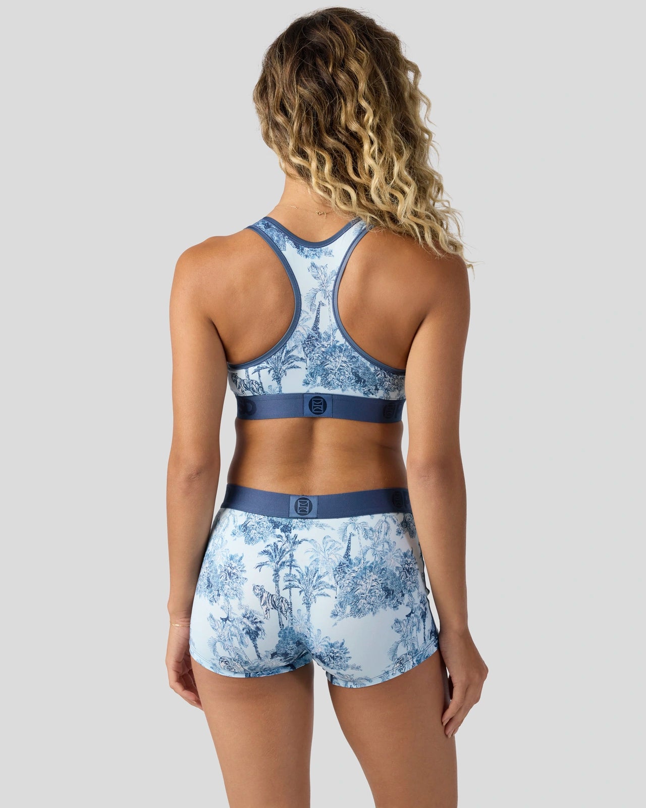 Fine China - Image 4