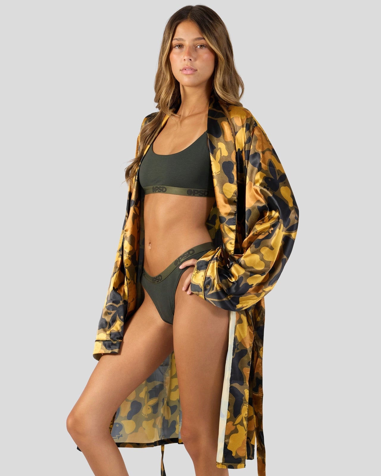 Playboy - Silk Gold - Image 5